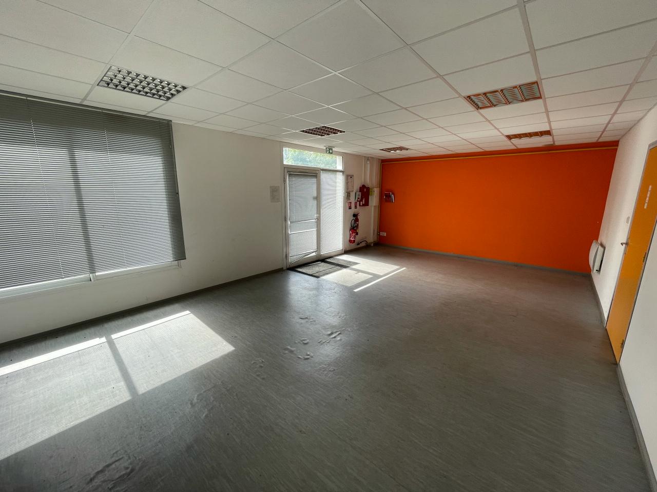 Local d'activité Essey-lès-Nancy 1525m² Location local d'activité Essey-lès-Nancy Meurthe-et-Moselle OLACT2424209 16
